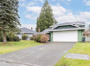 10446 Fraserglen Dr, Surrey, BC V4N1T5