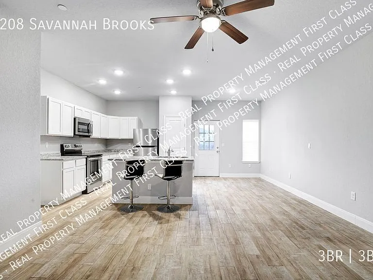 7208 Savannah Brks — Photo 8