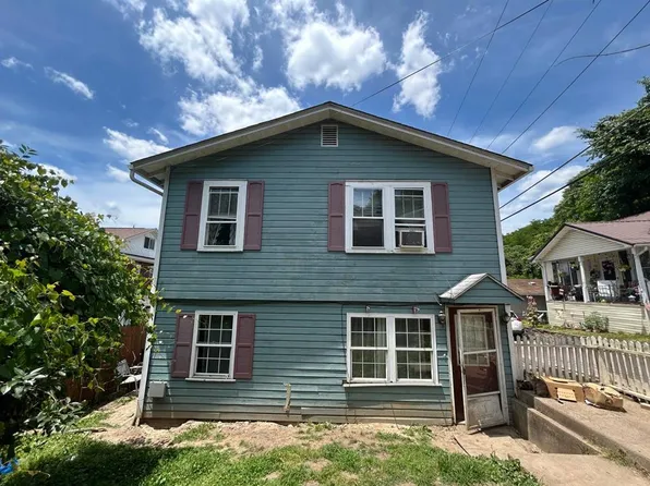 116 Morgan St, Logan, WV 25601