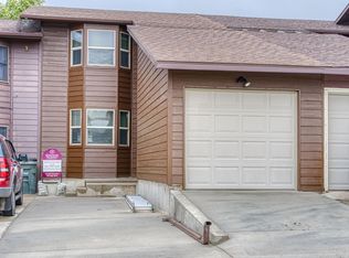 521 Overdale Dr, Gillette, WY 82718
