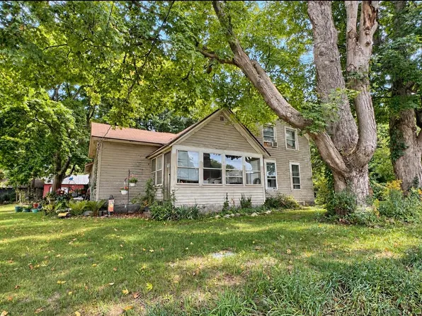 10025 Pulaski Rd, Hanover, MI 49241