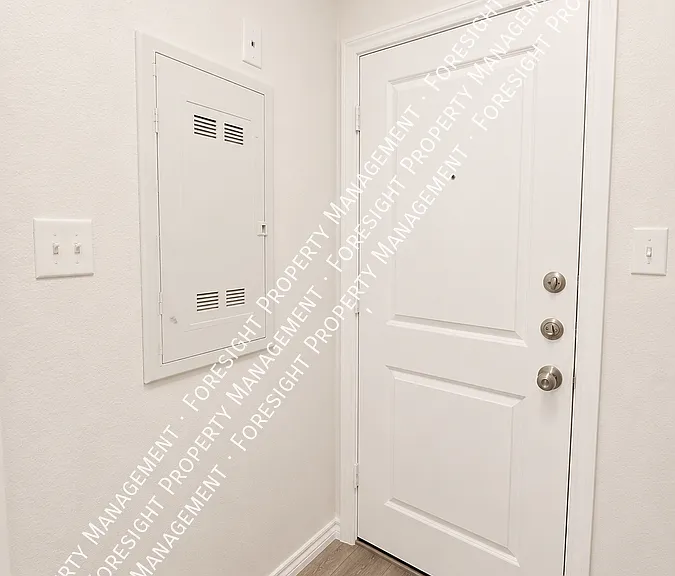 538 Concho St — Photo 10
