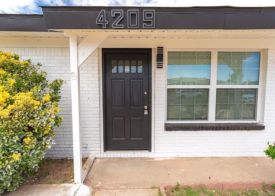1st image of 4209 Redbud Ave