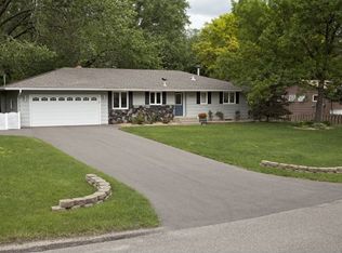 13520 Bellevue Dr, Minnetonka, MN 55345