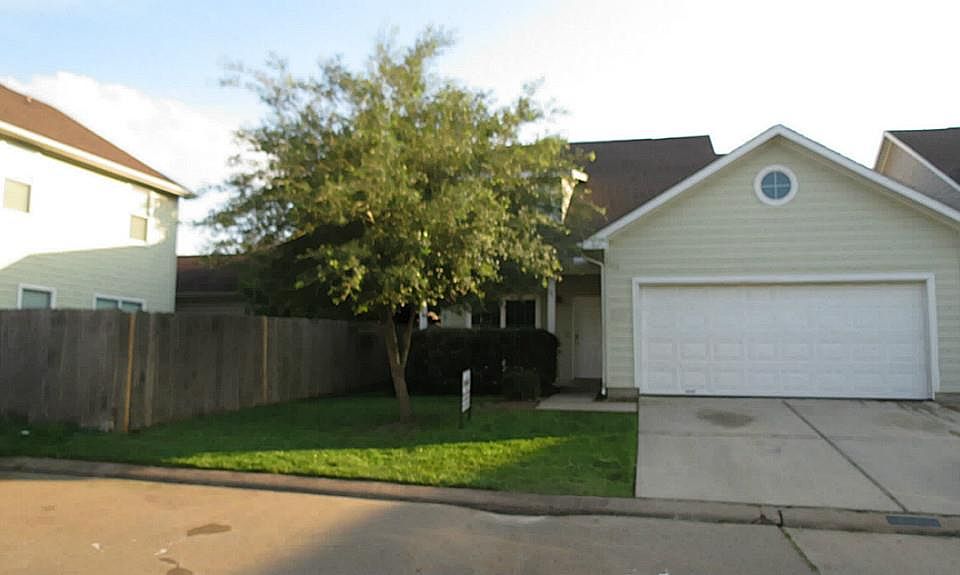 1st image of 21331 Berry Vine St
