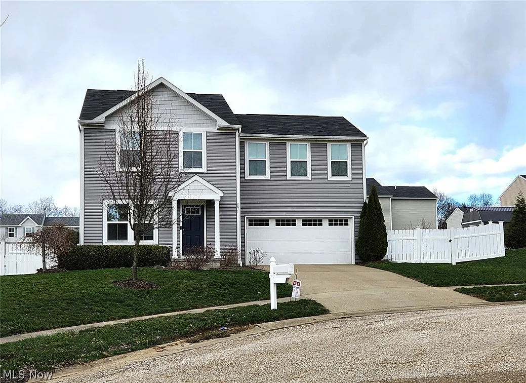 2671 Wintergreen Ln photo 1