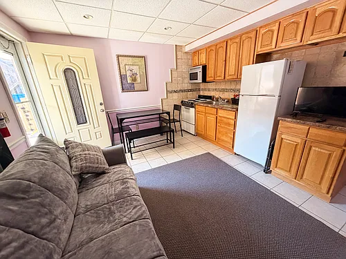 1709 N Ocean Ave #104 Photo 1