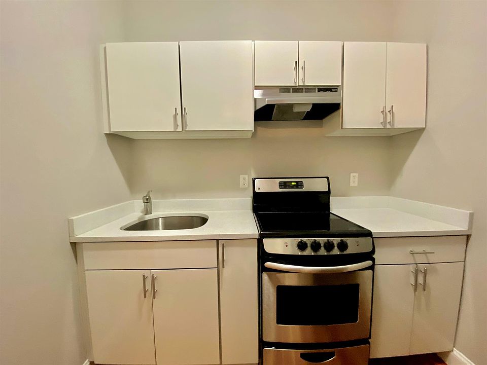 1st image of 11 Sewall Ave #301