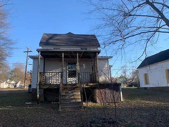 5th image of 433 Locust St