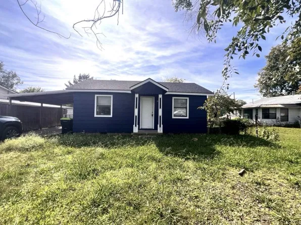 1025 W 13th St, Ada, OK 74820