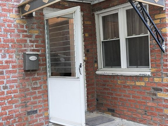 3rd image of 2061 E 60th Street