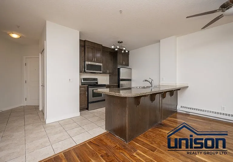 328 S 21st Ave SW #404 — Photo 19