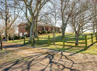 2231 Zion Rd, Columbia, TN 38401