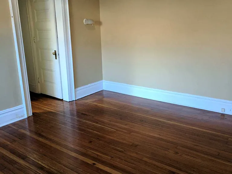 256 Bushkill St #1 — Photo 13