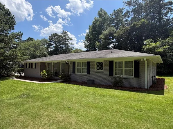 2447 Lenora Church Rd, Snellville, GA 30078