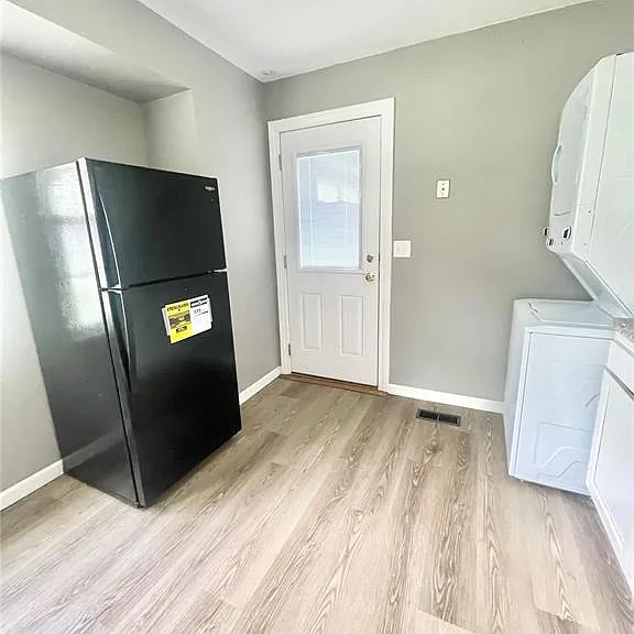 805 Juniper Dr — Photo 7