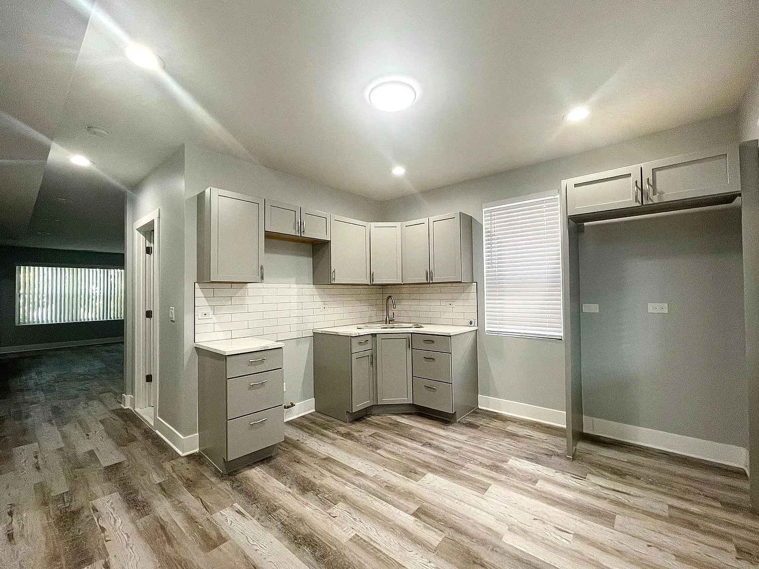 2 bed, 1100 sqft, $1,750 — Photo 4