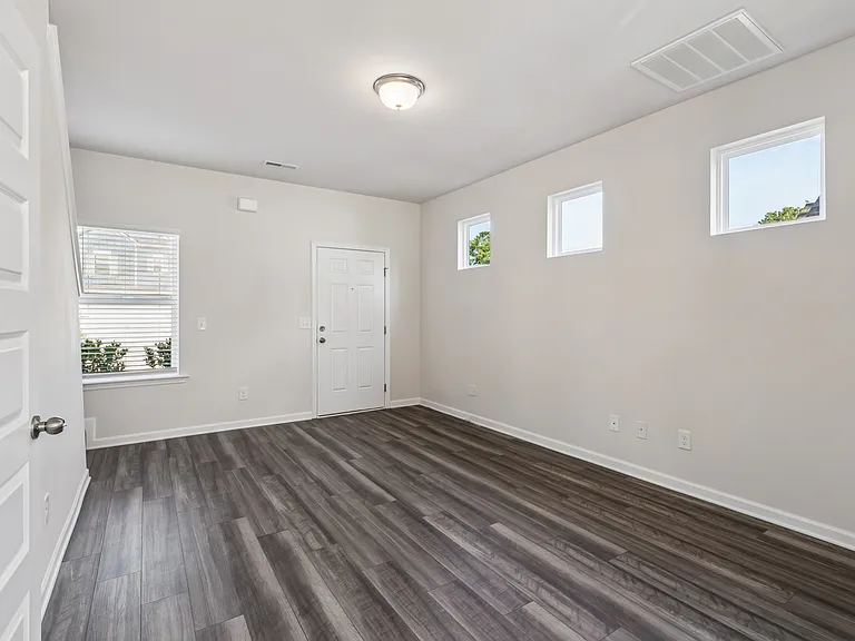 1017 Pinnacle Pkwy — Photo 15