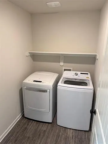 24434 Dawson Ct — Photo 16