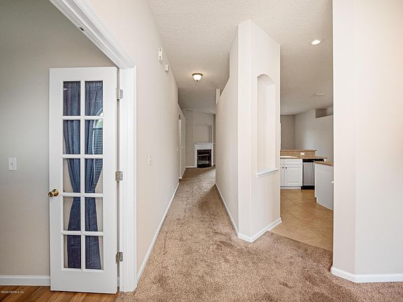 5th image of 1209 Belhaven Ln