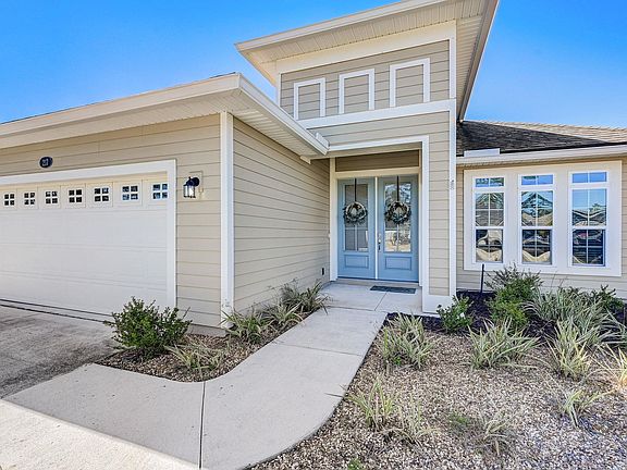 2nd image of 217 Deerfield Meadows Cir