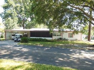 6400 Seminole Dr, Ocala, FL 34472