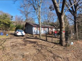 204 Adams Cir SE, Silver Creek, GA 30173