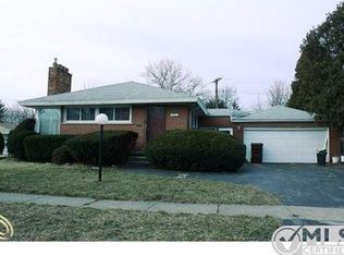 3226 Henry St, Inkster, MI 48141