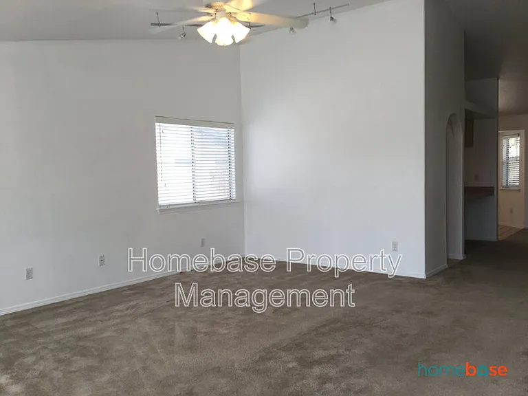 4404 Atlantic St — Photo 5