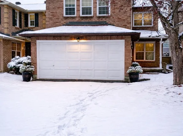 1533 Burningtree Ct, Ottawa, ON K1C 5C8