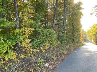 Fox Hunter Rd, Maynardville, TN 37807