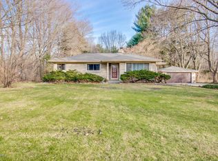 12348 Perry Rd, Battle Creek, MI 49015