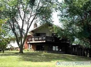 1363 E 2076th Rd, Eudora, KS 66025