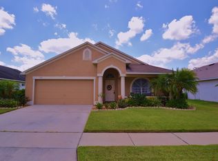 1312 Lake Shore Ranch Dr, Seffner, FL 33584