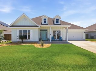 6225 Jenks Dr, Gulf Breeze, FL 32563