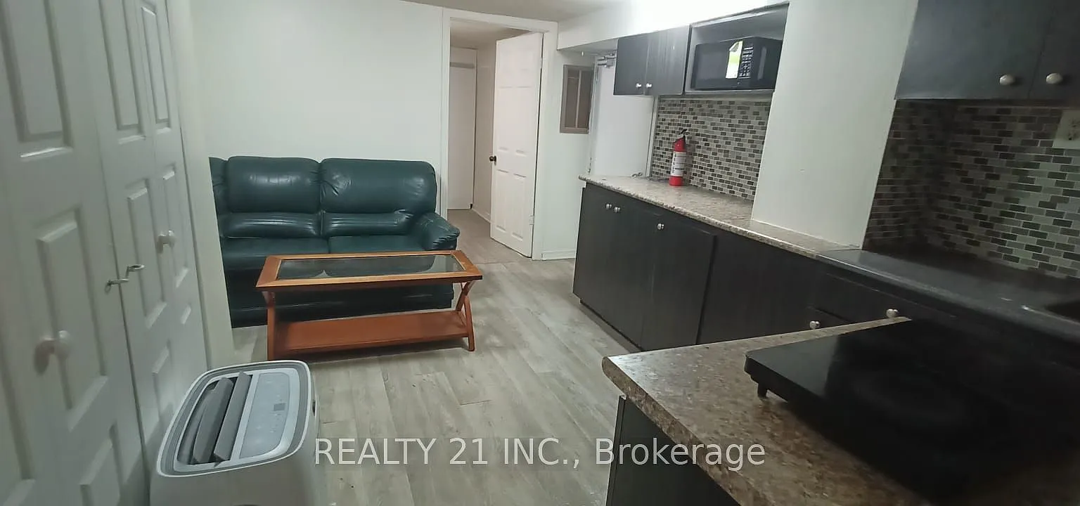 1 bed, $1,400 — Photo 1
