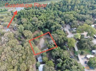 285 Catfish Johns Rd, Gonzales, TX 78629