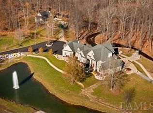 10 Wintergreen Pl, Hopewell Junction, NY 12533