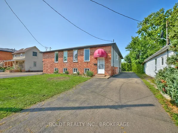 17 Colborne St, Thorold, ON L2V 3P8
