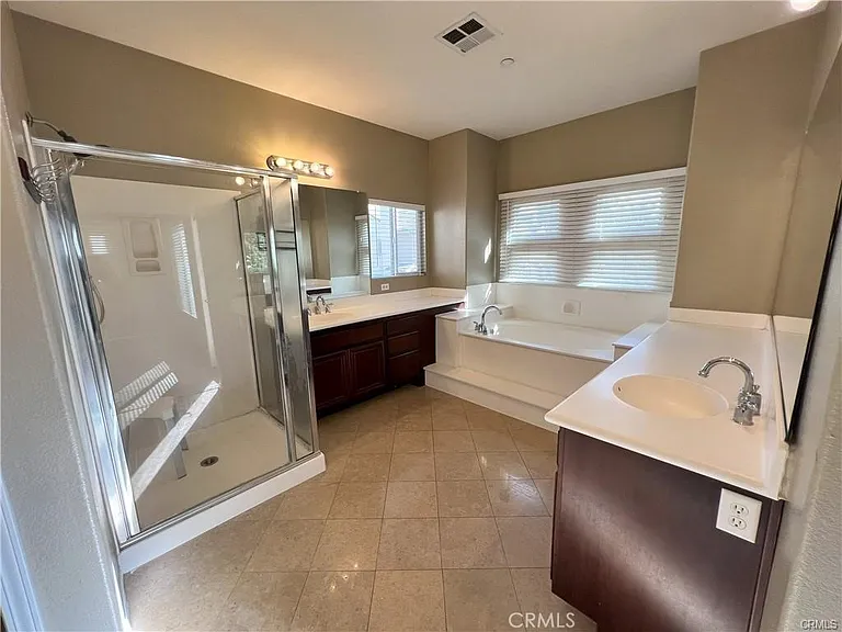 4996 Arborwood Ln — Photo 19