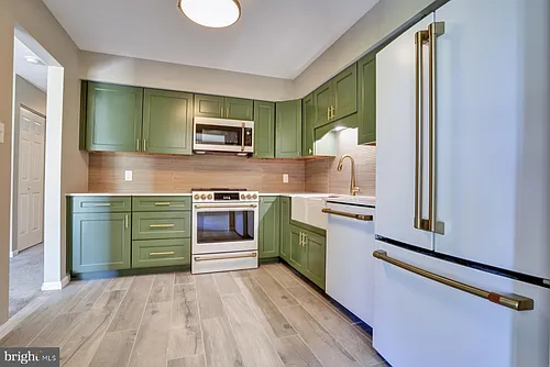 325 Westridge Cir #141 Photo 1