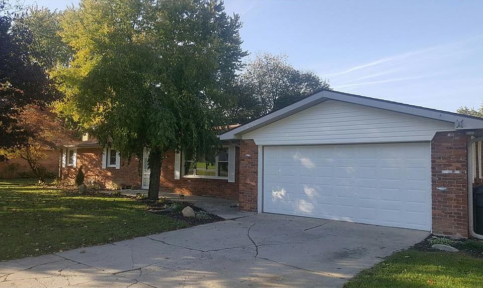 1st image of 8606 W Lone Beech Dr