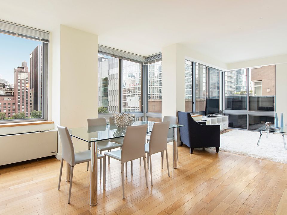 1st image of 225 W 60th St APT 9B