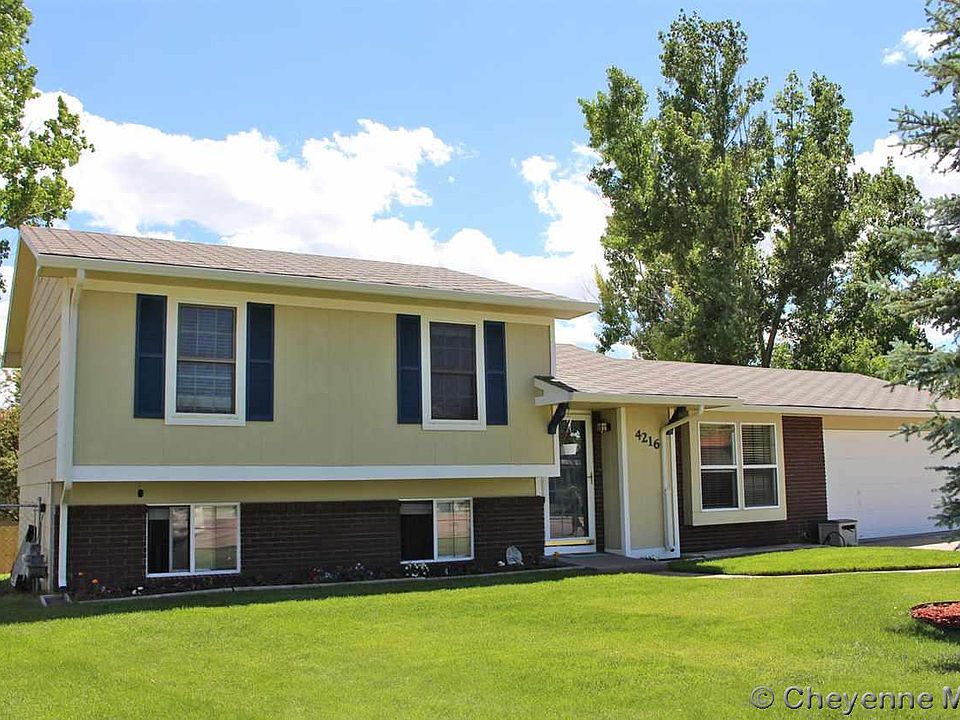 1st image of 4216 El Camino Dr
