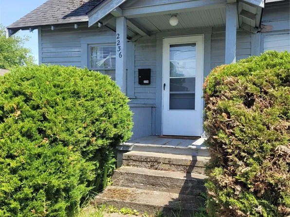 2236 Woburn Street, Bellingham, WA 98229