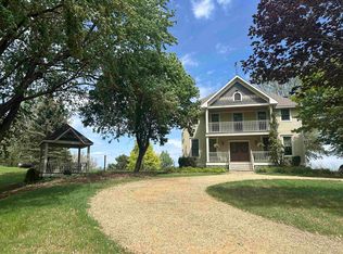 13412 Glacier Rd, Tomah, WI 54660