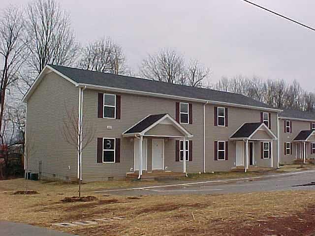 1st image of 2813 Cobalt Dr APT D