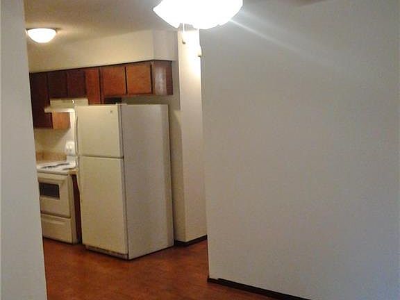 4th image of 2366 N Raven Ln