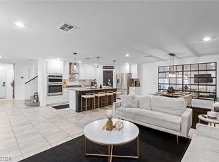 9247 Quartz Hills Ave, Las Vegas, NV 89178