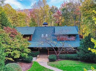 437 Kalmia Rd, Lake Lure, NC 28746